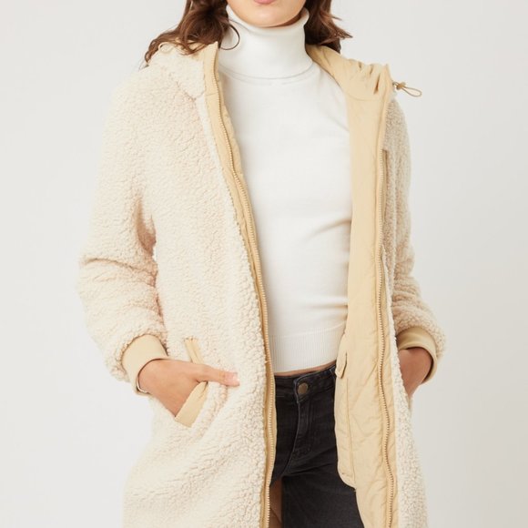 Reversible Quilted Coat - Picture 5 of 6